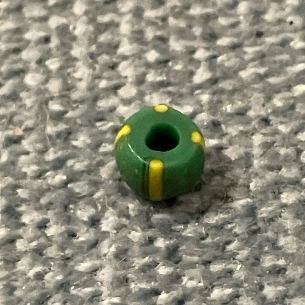 Bead